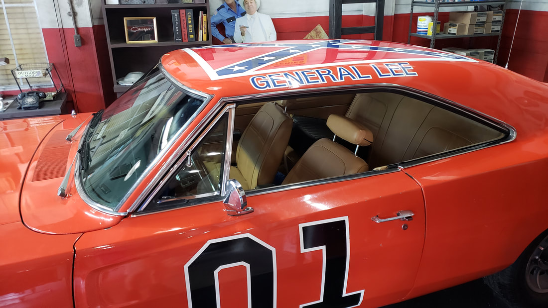 The General Lee at Cooter's Place in Gatlinburg TN